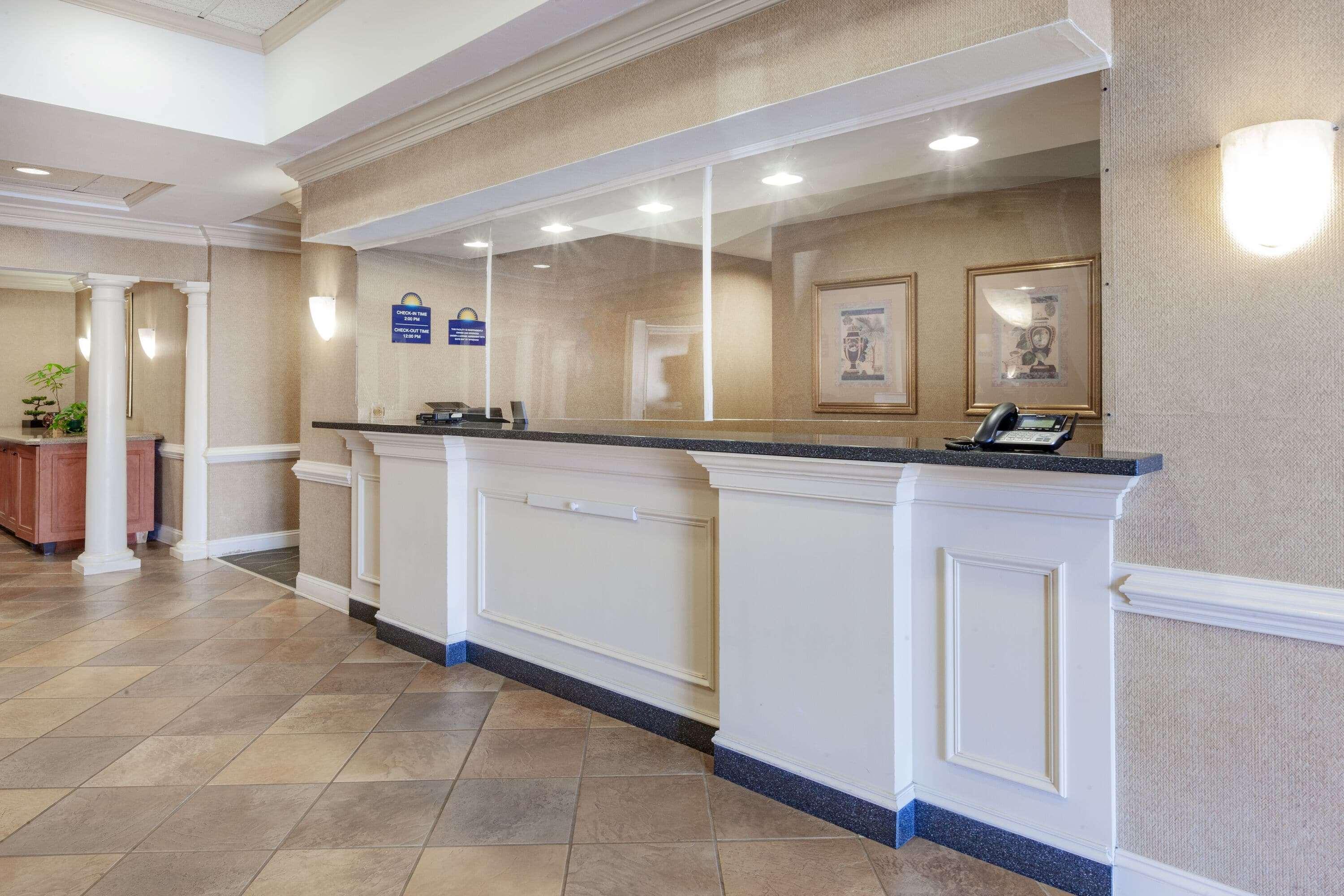 Days Inn By Wyndham Alta Vista Altavista Esterno foto